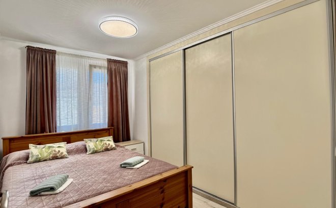 Revente - Villa -
Orihuela Costa - Costa Blanca