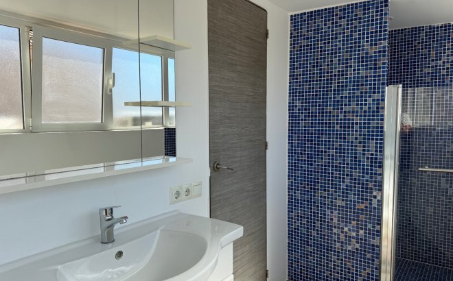 Revente - Villa -
Orihuela Costa - Costa Blanca