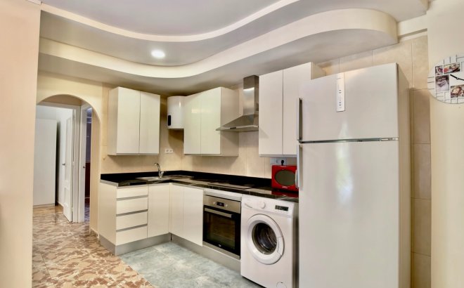 Revente - Appartement -
Torrevieja - Costa Blanca