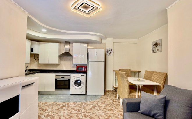 Revente - Appartement -
Torrevieja - Costa Blanca