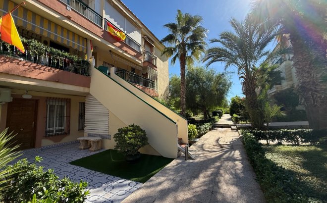 Revente - Appartement -
Torrevieja - Costa Blanca
