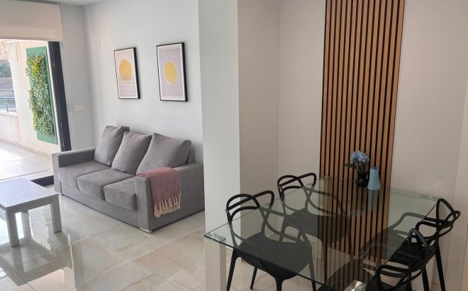 Revente - Appartement -
Los Altos - Costa Blanca