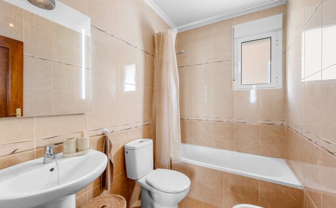 Revente - Town House -
San Miguel de Salinas - Costa Blanca
