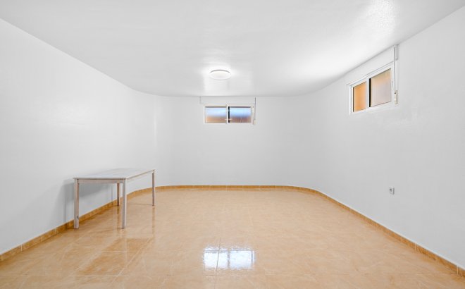 Revente - Town House -
San Miguel de Salinas - Costa Blanca