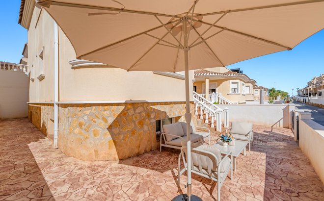 Revente - Town House -
San Miguel de Salinas - Costa Blanca