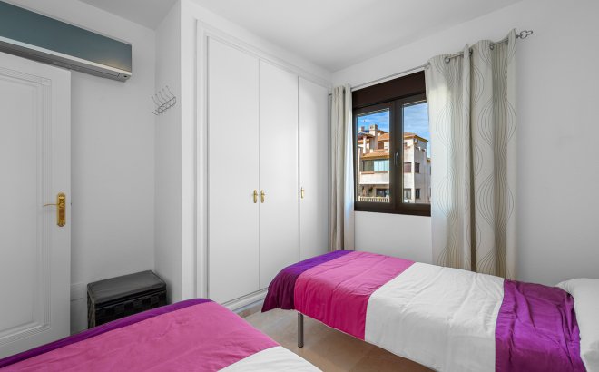 Resale - Duplex Penthouse -
Dehesa de Campoamor - Costa Blanca