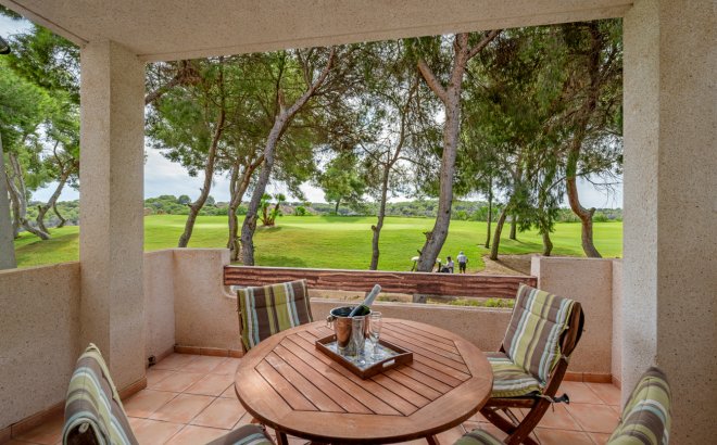 Resale - Duplex Penthouse -
Dehesa de Campoamor - Costa Blanca