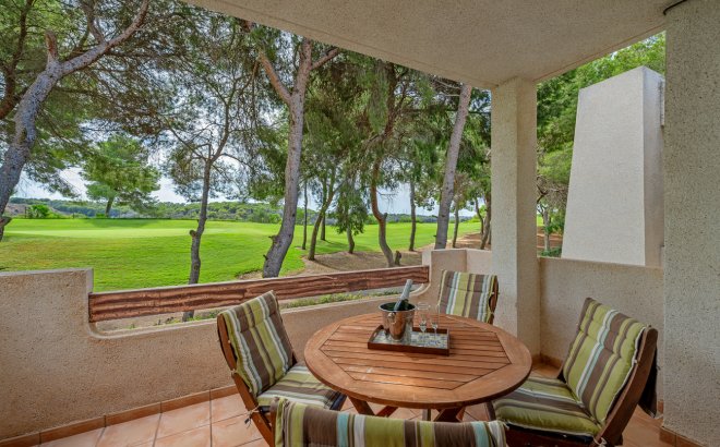 Resale - Duplex Penthouse -
Dehesa de Campoamor - Costa Blanca