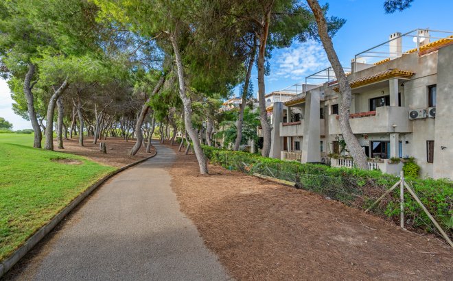 Resale - Duplex Penthouse -
Dehesa de Campoamor - Costa Blanca