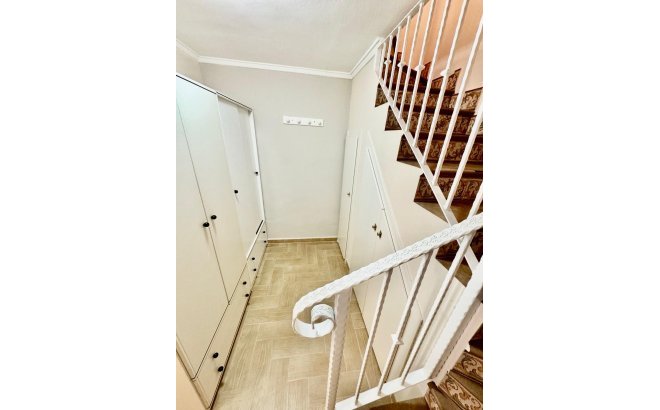 Revente - Town House -
Torrevieja - Costa Blanca