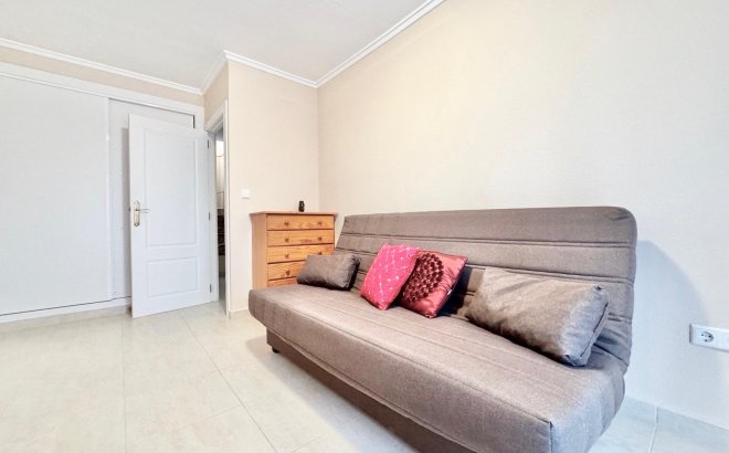 Revente - Town House -
Torrevieja - Costa Blanca