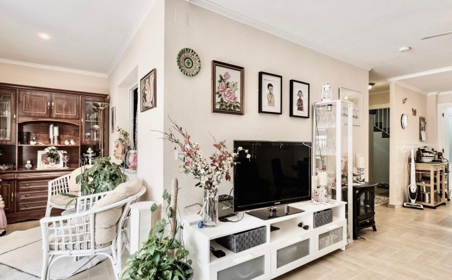 Revente - Town House -
Torrevieja - Costa Blanca
