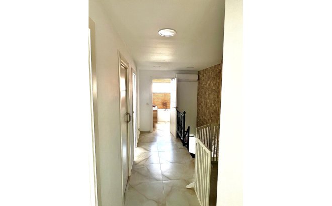 Revente - Town House -
Torrevieja - Costa Blanca