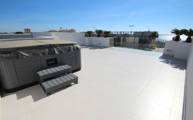 Nieuwbouw Woningen - Chalet -
Orihuela Costa - Campoamor