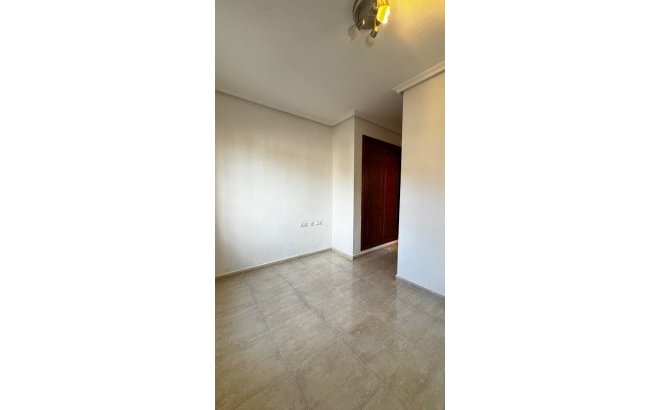 Revente - Bungalow -
Orihuela Costa - Los Altos