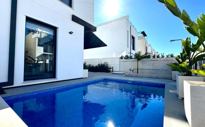 Revente - Villa -
Orihuela Costa - Villamartín