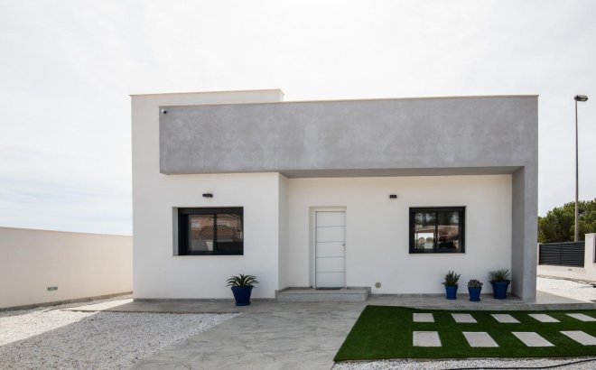 Nouvelle Construction - Villa -
Pilar de la Horadada - Pinar de Campoverde