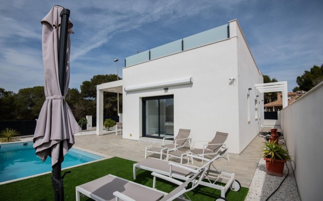 Nouvelle Construction - Villa -
Pilar de la Horadada - Pinar de Campoverde