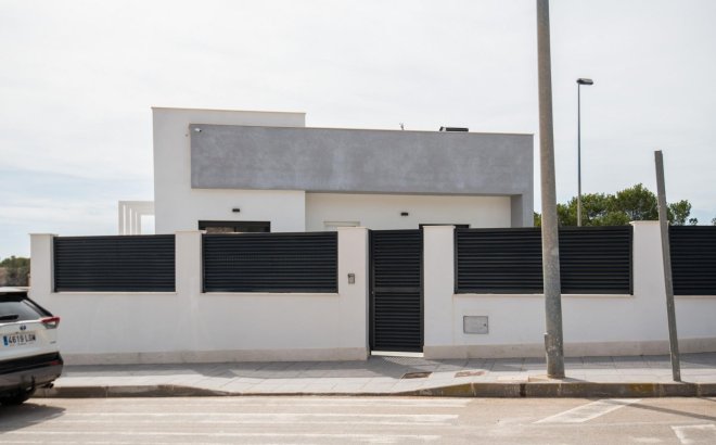 Nouvelle Construction - Villa -
Pilar de la Horadada - Pinar de Campoverde