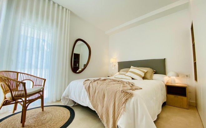 New Build - Top Floor Bungalow -
Pilar de la Horadada - pueblo