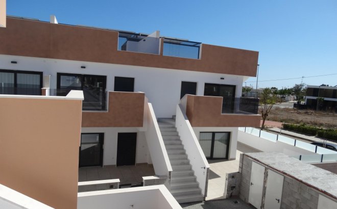 Nieuwbouw Woningen - Top Floor Bungalow -
Pilar de la Horadada - pueblo