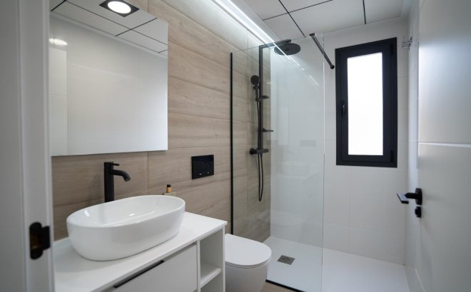 New Build - Top Floor Bungalow -
Pilar de la Horadada - pueblo