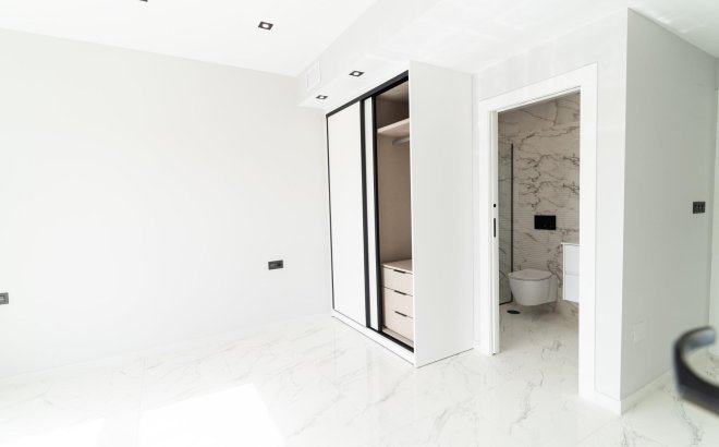 Nieuwbouw Woningen - Villa -
Orihuela Costa - Punta Prima