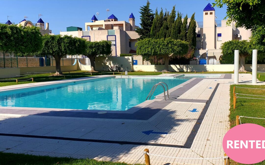 Maisonette 2 chambres avec piscine communautaire à Torrevieja